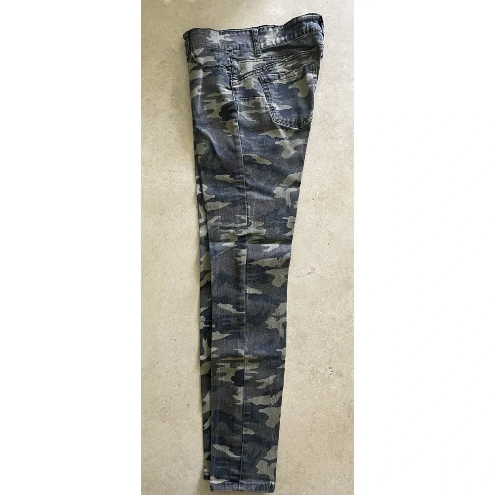 Elite Brazilian Collection Denim Jeans Stretch Juniors Size 5 Camo Pants